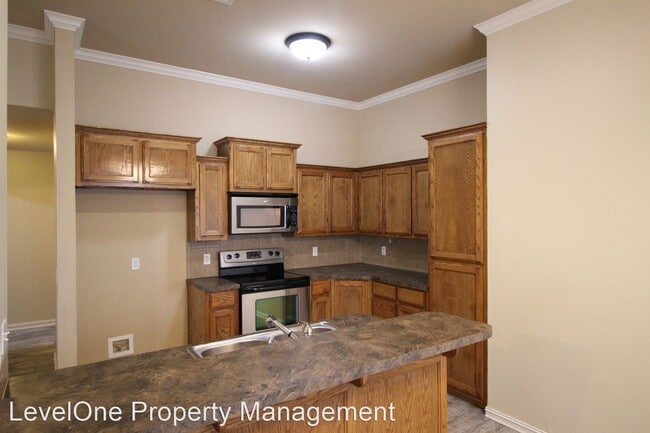 Building Photo - 4 br, 2 bath House - 16208 Snowy Owl Drive