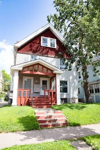 Building Photo - 1107 4th St SE