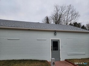 Building Photo - 16 Church St