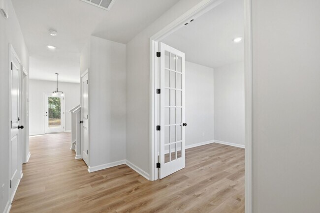 Building Photo - Brand New 4BR Home in The Pines at Paw Creek – Modern Design