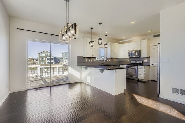 Building Photo - 464 Wind River Dr