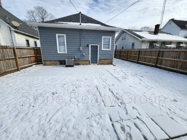 Building Photo - 1417 S 19th St