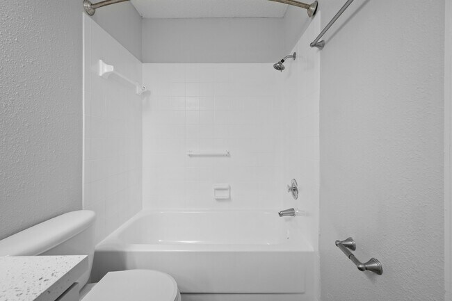 Building Photo - 10709 Yorkshire Ct