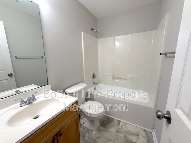 Building Photo - 5503 Windy Valley Dr