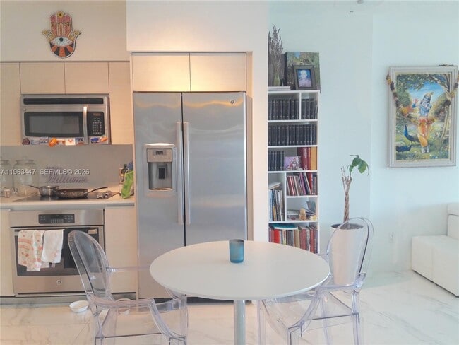 Building Photo - 4250 Biscayne Blvd