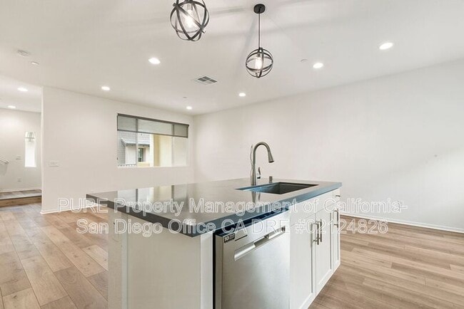 Building Photo - 1223 Via Lucero