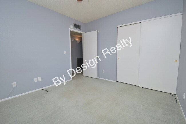 Building Photo - Moondance 2 Bed 2 Bath Patio Home