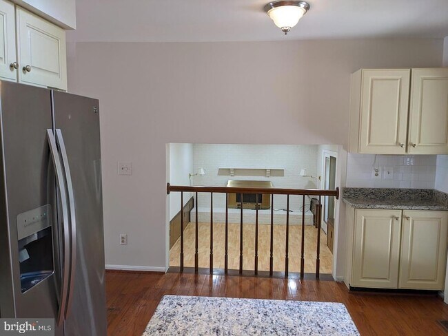 Building Photo - 4500 Stone Pine Ct