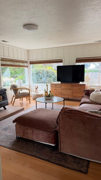living Room - 201 6th Ave