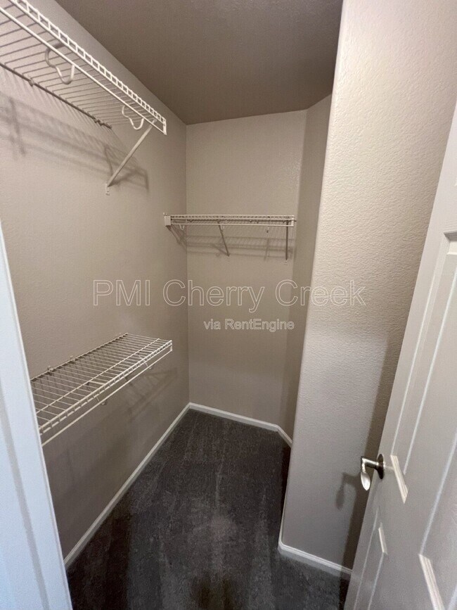Building Photo - 5420 Heatherton Ln