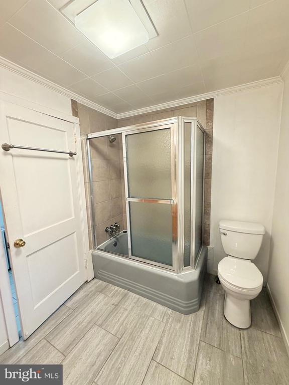 Building Photo - 1087 Buttonwood Ave