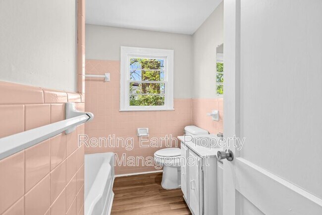 Building Photo - 3113 Pike Rd