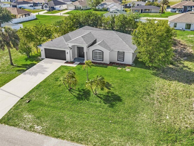 Building Photo - 2022 NW 9th Terrace