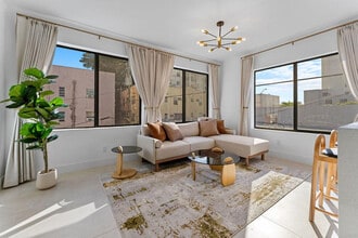 Building Photo - 1210 SW 3rd St