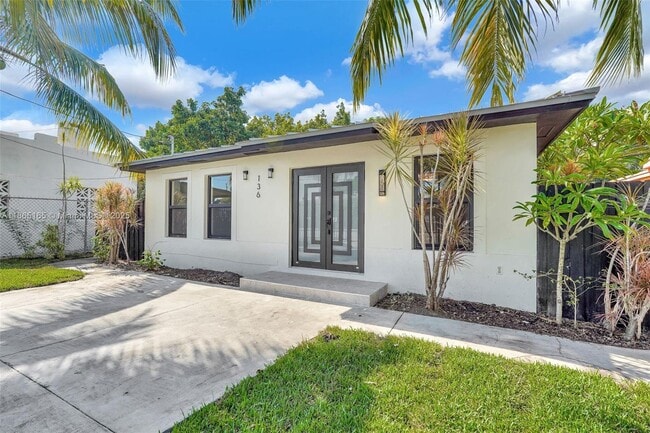 Building Photo - 136 NW 53rd St