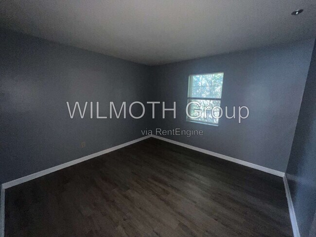 Building Photo - 1310 Millerwood Dr