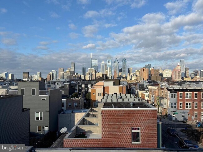 Building Photo - 1234 S 17th St