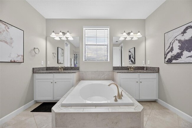 Building Photo - 2905 Hilliard Dr