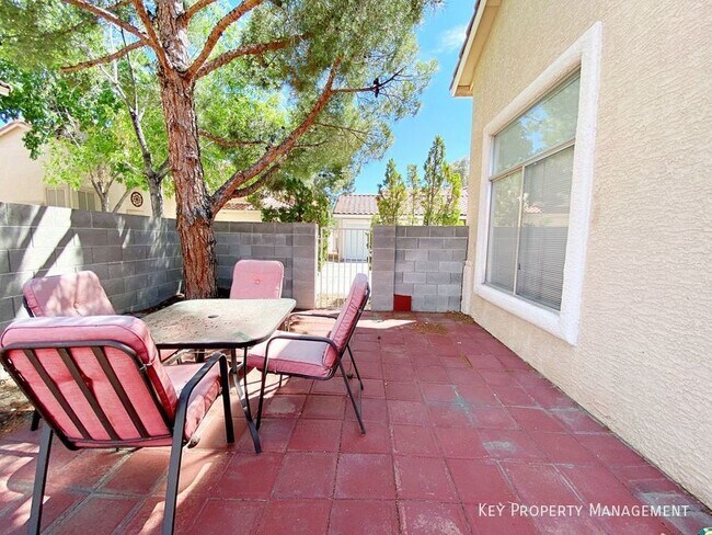 Building Photo - 198 Chadwell Ct