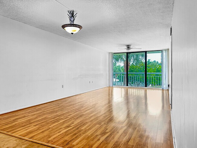 Building Photo - 2761 Village Blvd