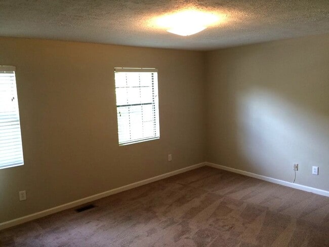 Building Photo - 2255 Salt Springs Pl