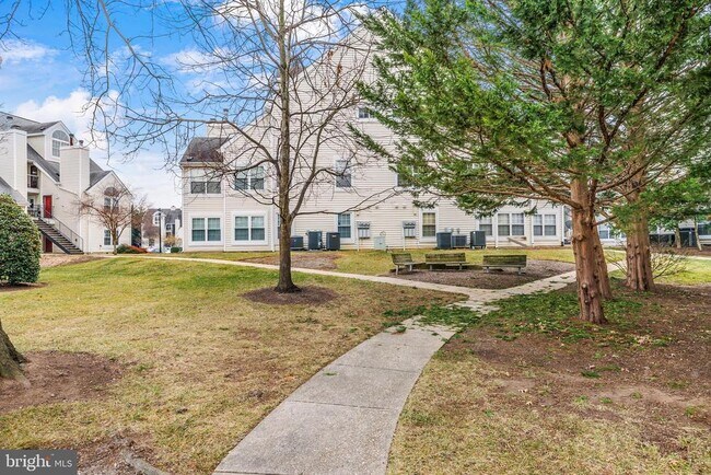 Building Photo - 14229 Bowsprit Ln