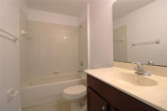 Building Photo - 16543 Cedar Run Dr
