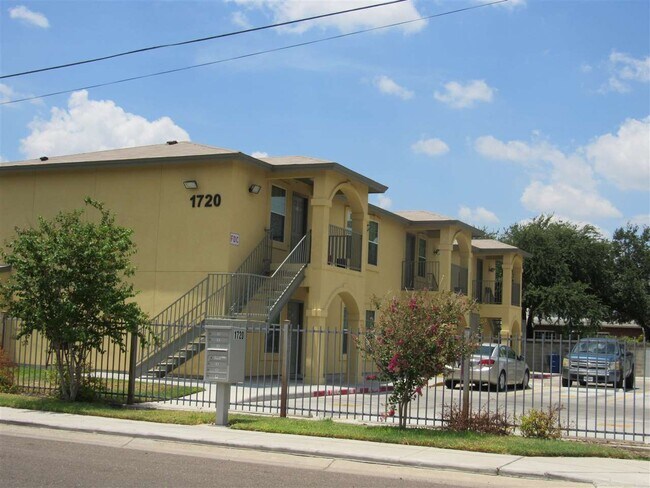 Building Photo - 1720 Juarez Ave