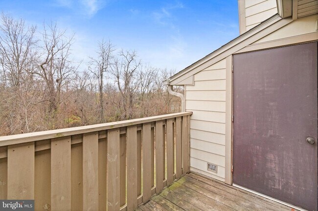 Building Photo - 408 Stockton Ct