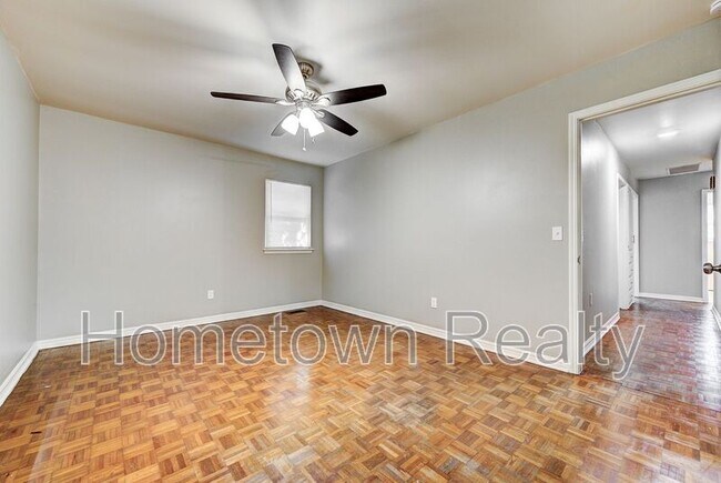 Building Photo - 2511 NW 45th St