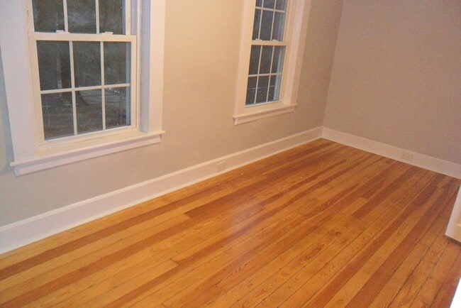 Building Photo - 400 Concord St