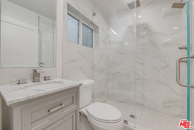 Building Photo - 8710 Chalmers Dr