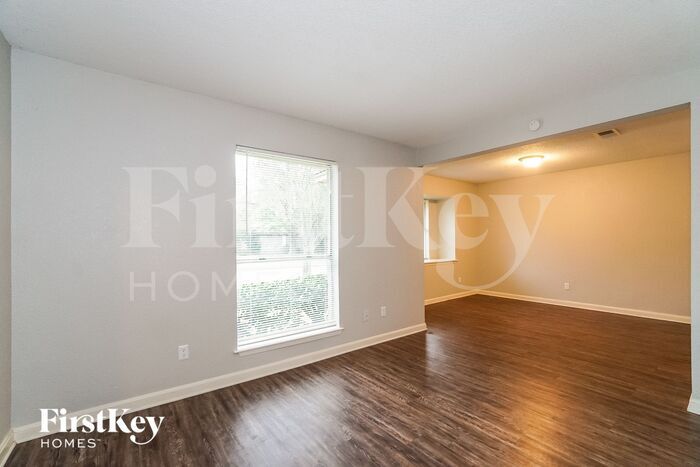 Building Photo - 6914 Leandra Dr