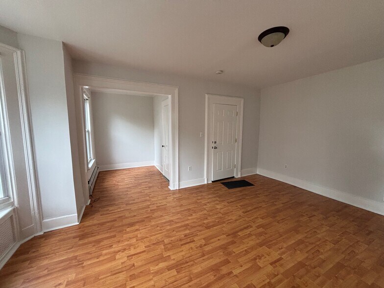 Building Photo - 101 Bristol St