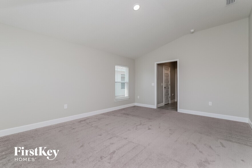 Building Photo - 14428 Potterton Cir