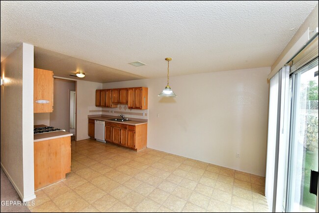 Building Photo - 2317 Joshua Louis Dr
