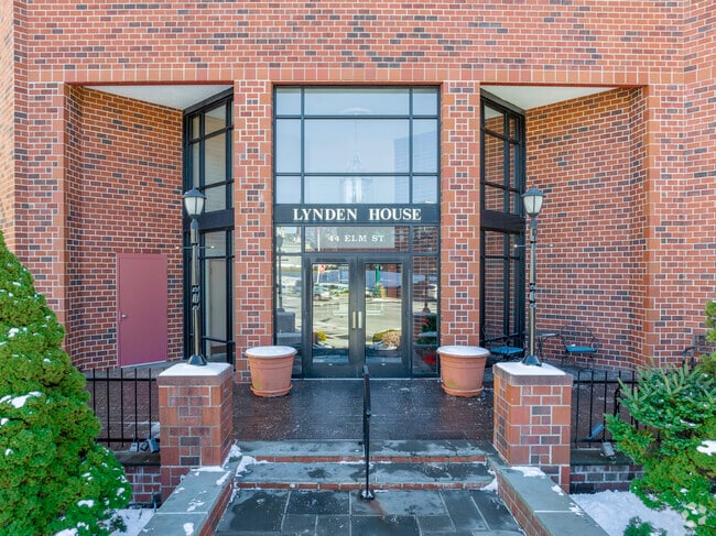 Main Entrance - Lynden House