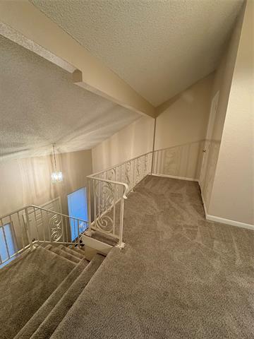 Building Photo - 828 Misty Glen Dr