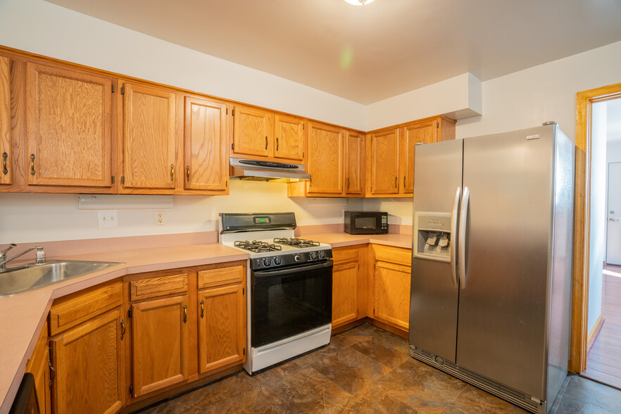 Kitchen - 505 North Washington Street