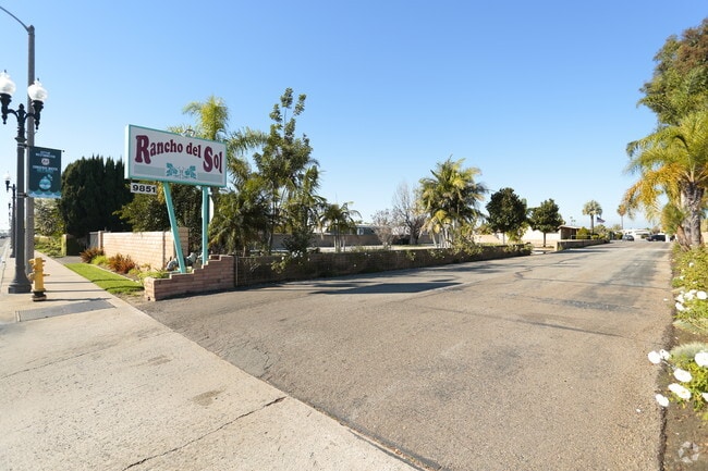 Primary Photo - Rancho del Sol
