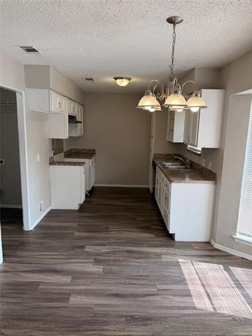 Building Photo - 317 Apache Trail