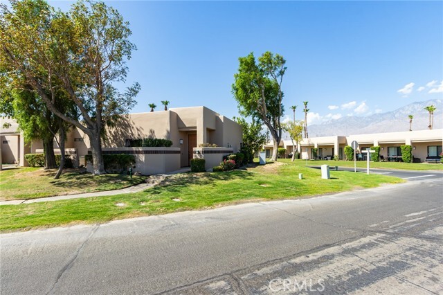 Building Photo - 67141 N Chimayo Dr