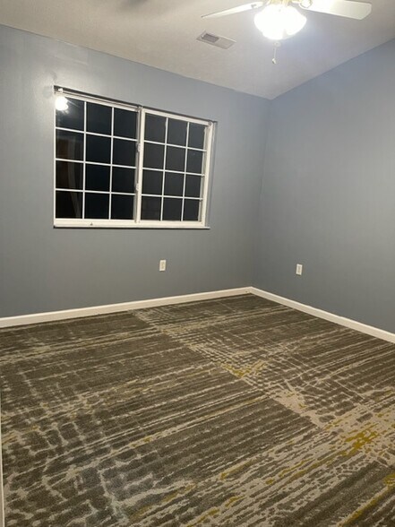 Master Bed1 - 729 Spring Valley Dr