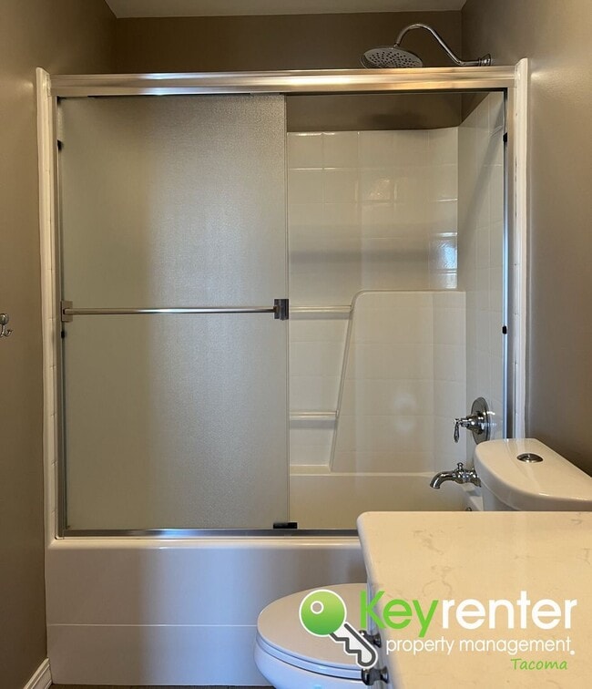 Building Photo - Luxury View Home in Gas Lamp Terrace, near...