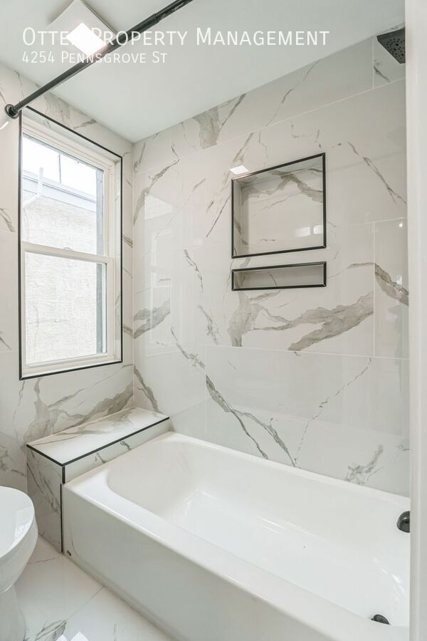 Building Photo - 4254 Pennsgrove St