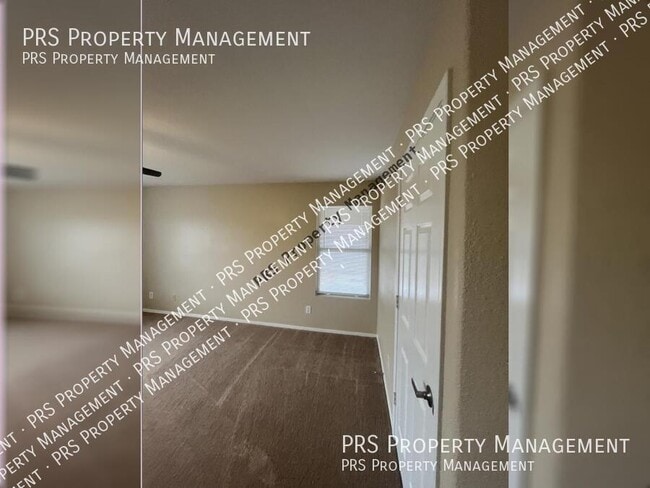 Building Photo - 1737 E Palo Verde St