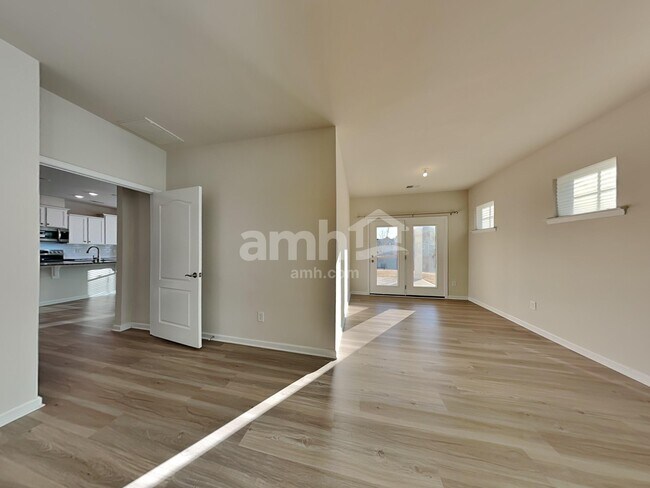 Building Photo - 14317 Cato Dr