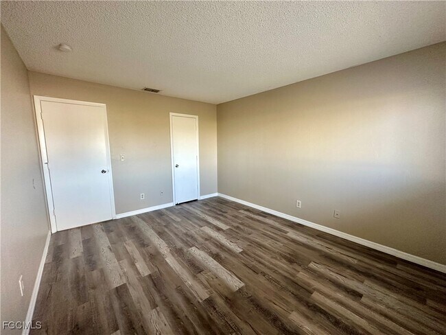 Building Photo - 829 Gleason Pkwy