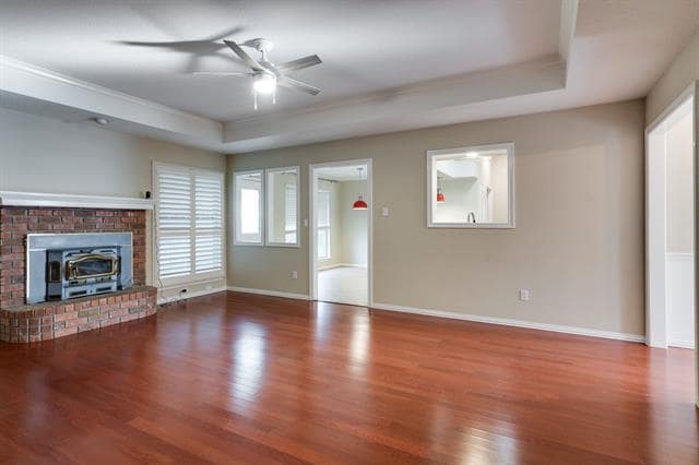Building Photo - 7 Roaring Creek Ct