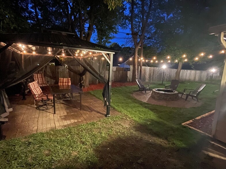 Fenced in Backyard - 4220 S Adams Ave